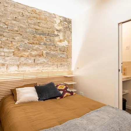 Les Cocon Des Pentes De La Soie Apartment Lyon Exterior photo